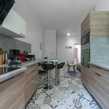 Le Gacon - Centre Виши